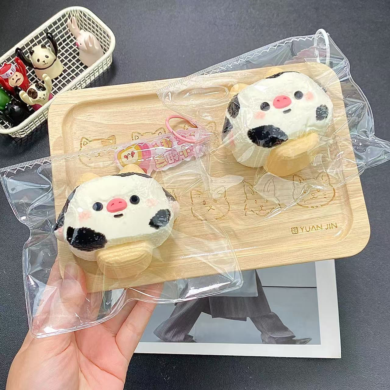 Cow Ice Cream Taba Squishy-LIVE