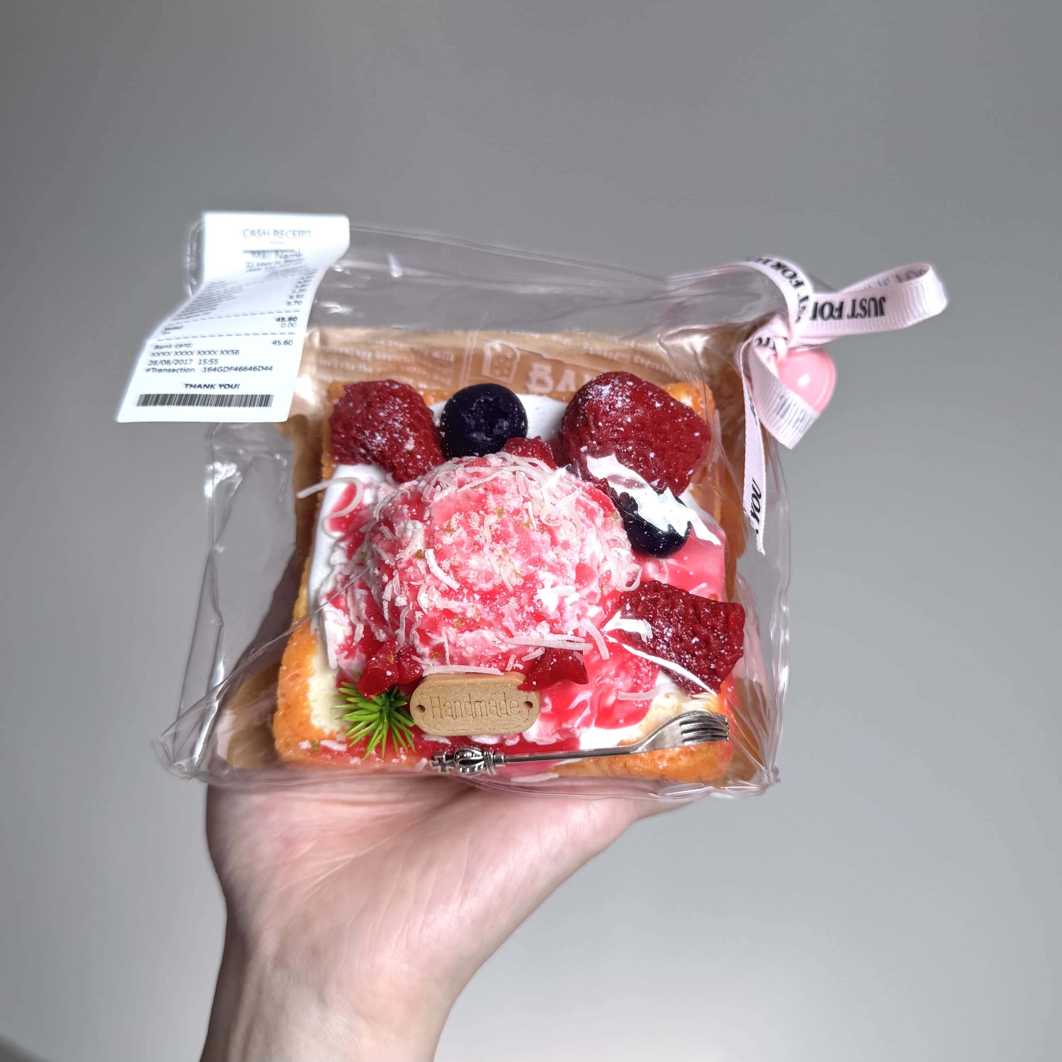 Strawberry Toast Taba Squishy-LIVE