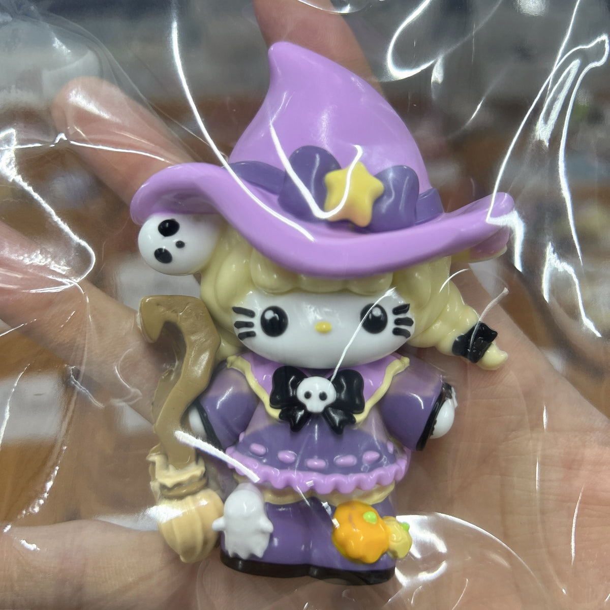 Halloween Witch HK Squishy-LIVE