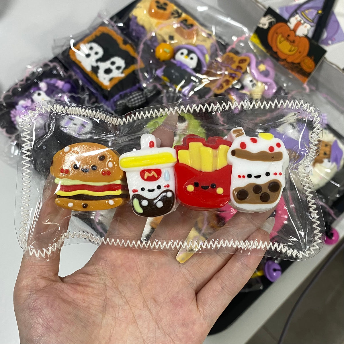 4 Pic Hamburger Fries Squishy-LIVE