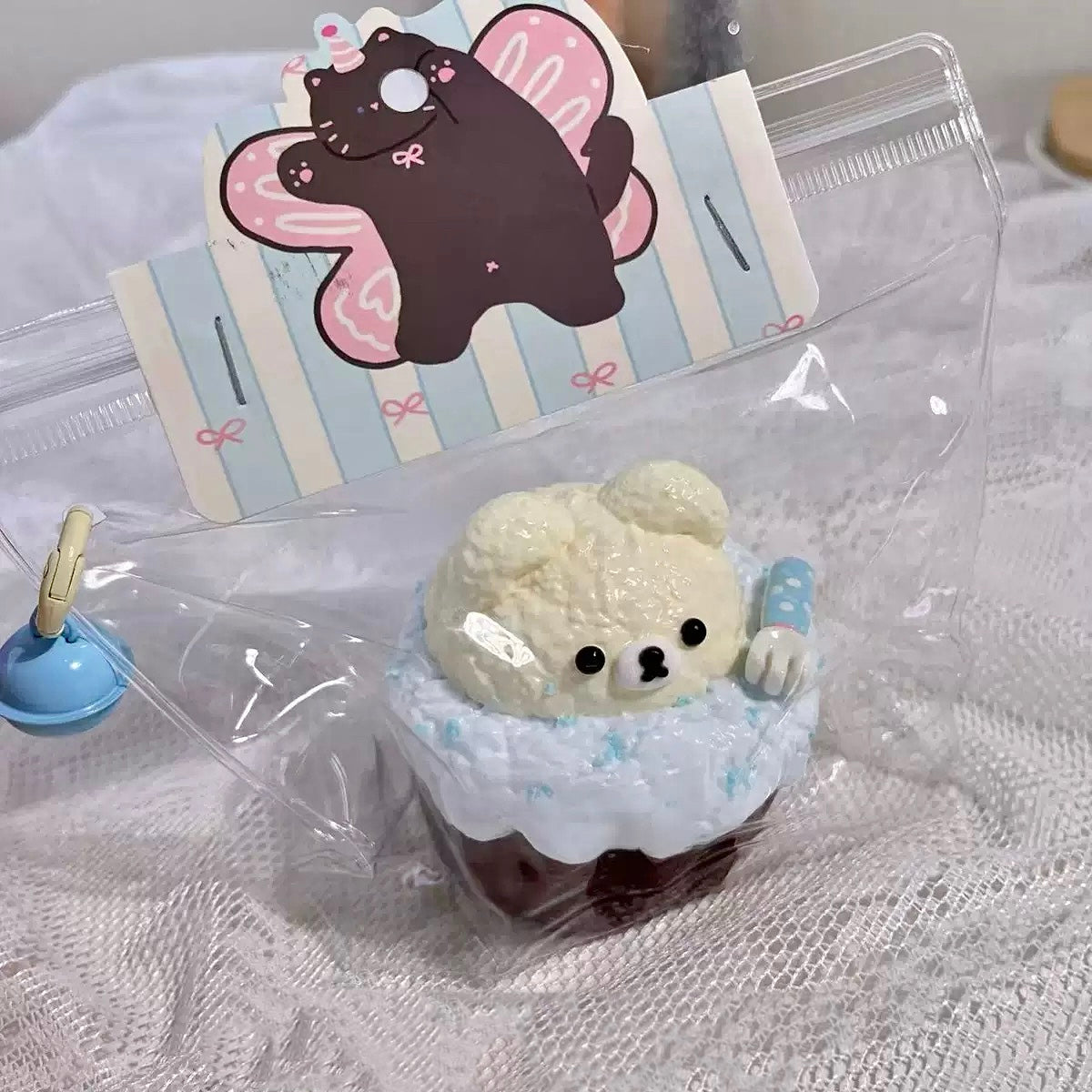 Blue Lila Bear Cupcake-LIVE