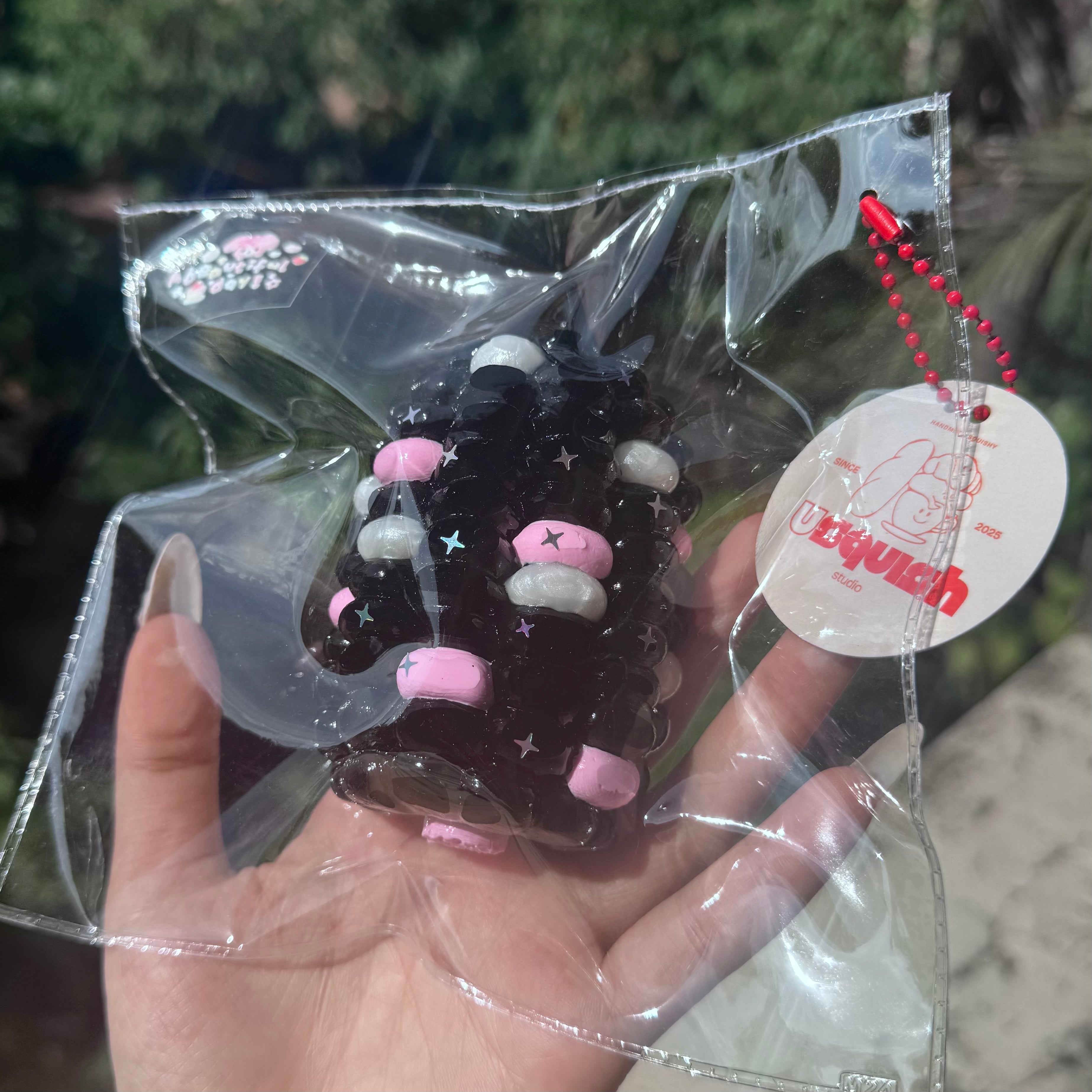 【Usquish】Black Corn Soft Cheese Texture Slow Rising Squishy