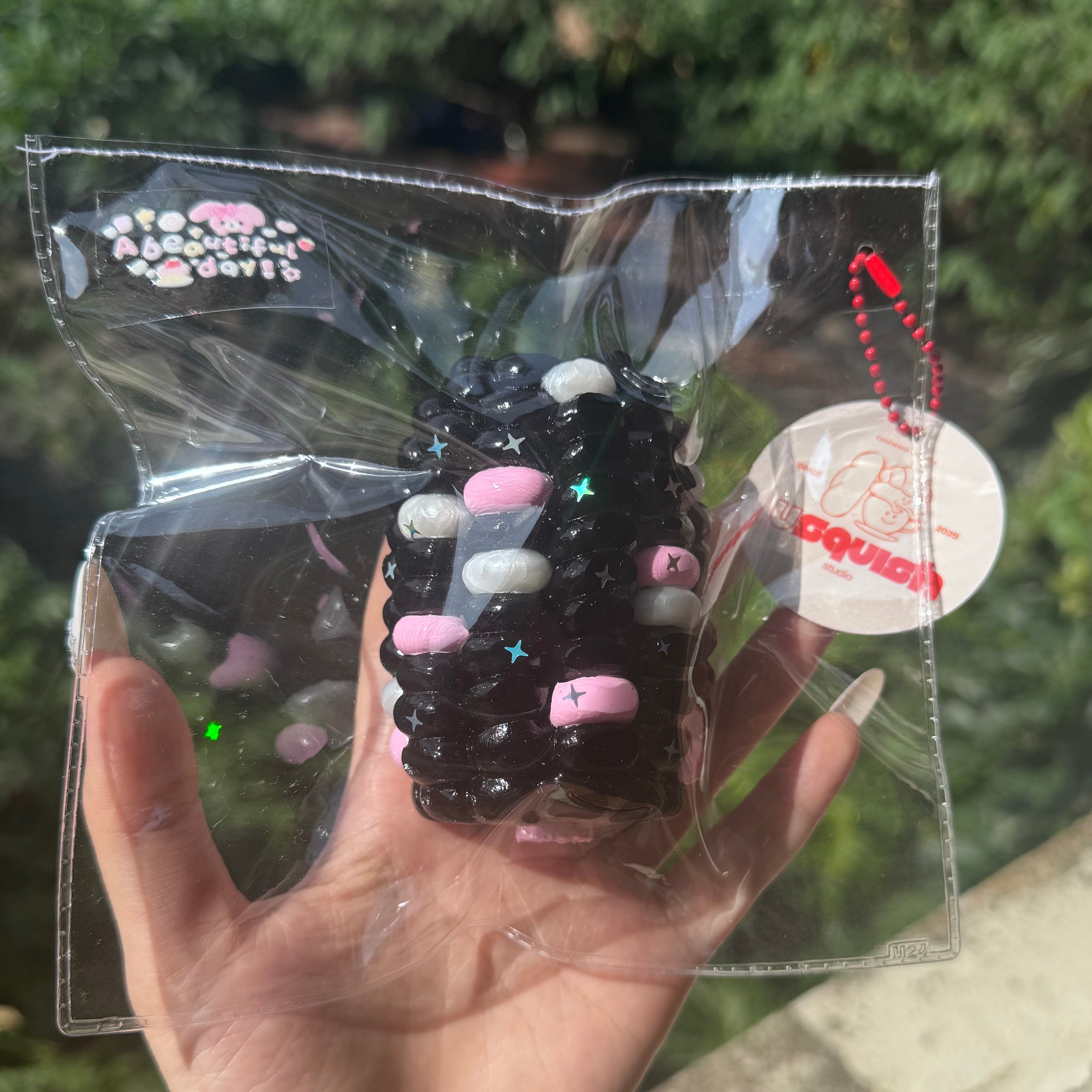【Usquish】Black Corn Soft Cheese Texture Slow Rising Squishy