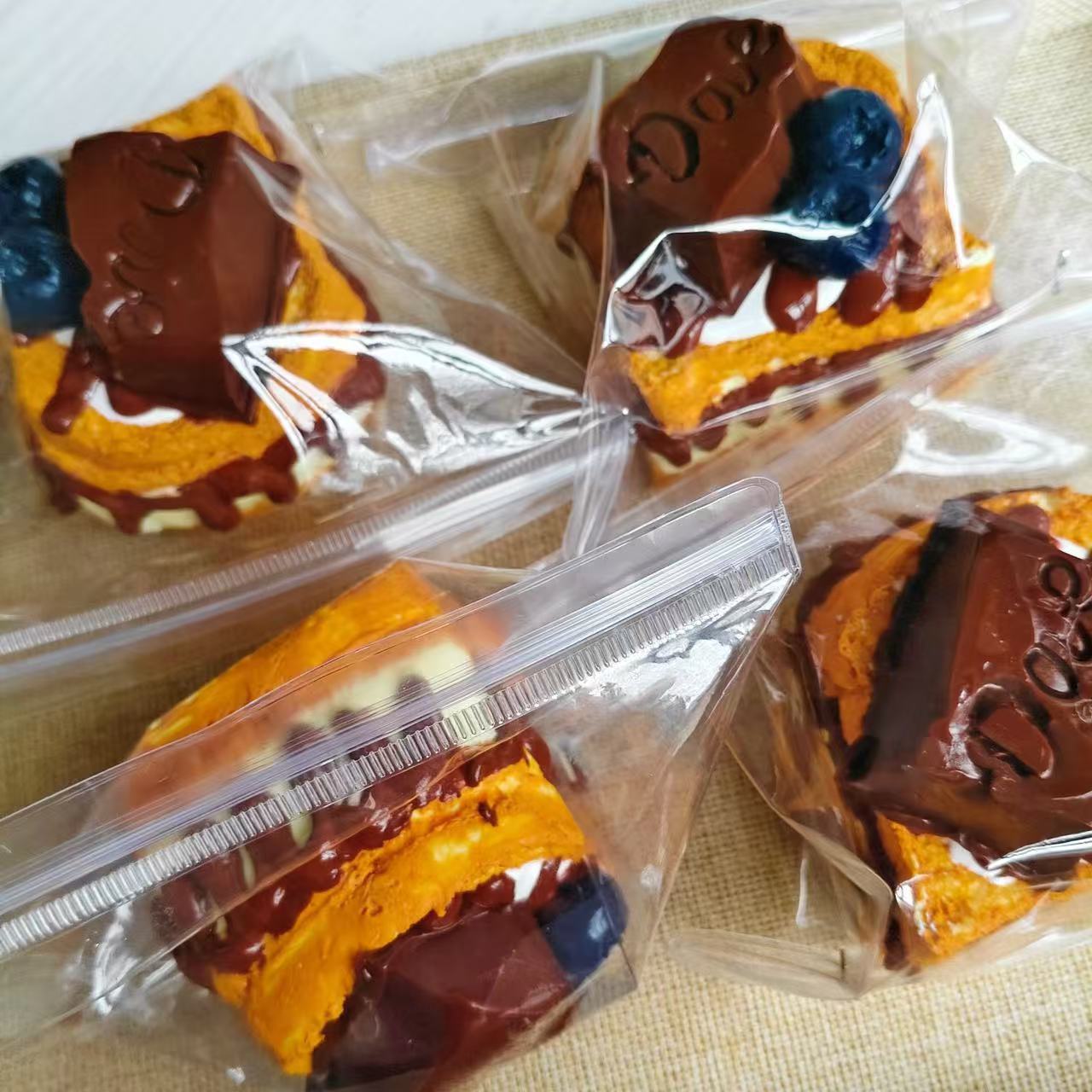 235g Toast With Chocolate Drizzle Sauce Taba Squishy Food